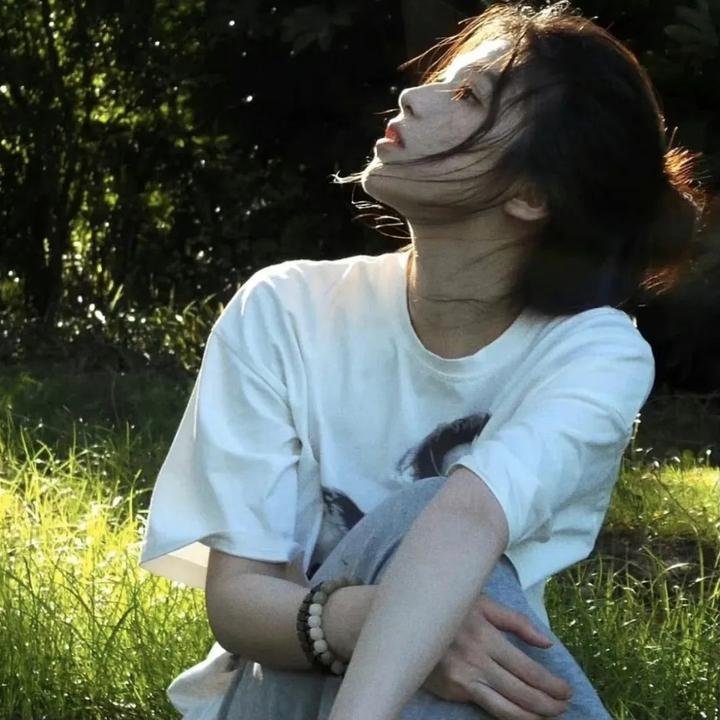 闪婚娶个小村姑,霍总赢麻了